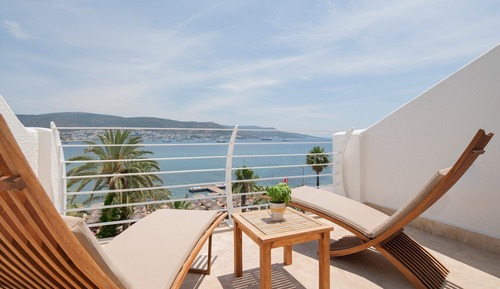 Habitación estándar con 1 cama doble o 2 individuales, vistas al mar