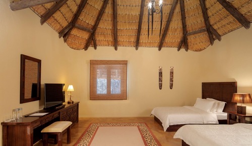 Villa familiar, 3 habitaciones, terraza