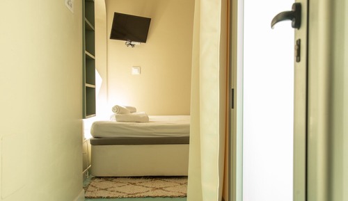 Habitación económica con 1 cama doble o 2 individuales