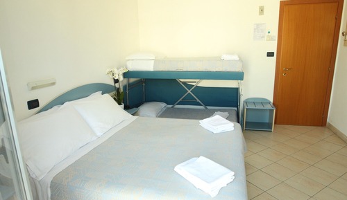 Comfort Quadruple Room