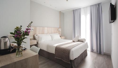 Habitación estándar doble, balcón