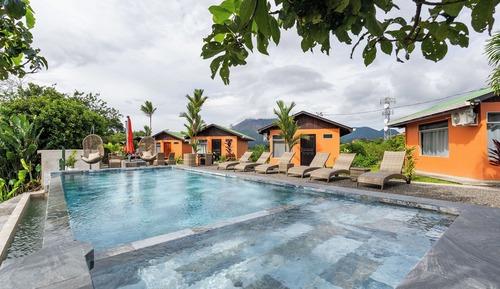 Bungalow Volcano View