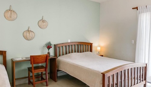 Habitación Confort con 1 cama doble o 2 individuales