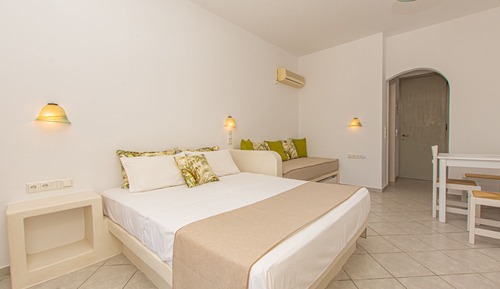 Habitación triple económica