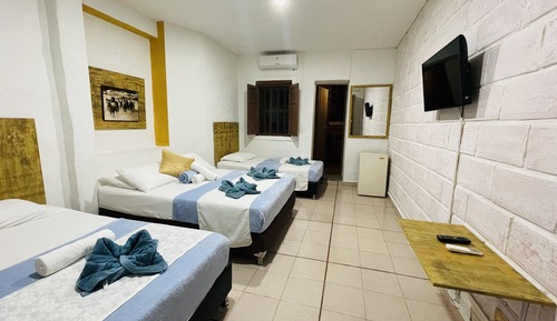 Habitación cuádruple estándar