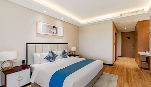 Habitación superior, 1 cama de matrimonio grande, no fumadores