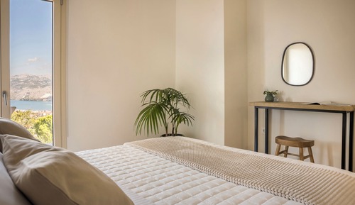 Two Bedroom Apartment with Veranda