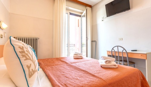 Habitación con 1 cama doble o 2 individuales