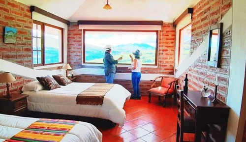 Habitación doble superior, vistas a la montaña