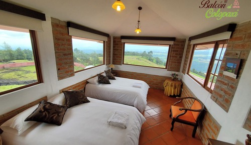 Habitación doble superior, vistas a la montaña