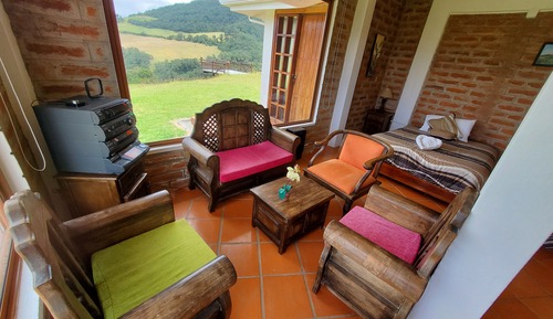 Habitación familiar, vistas a la montaña