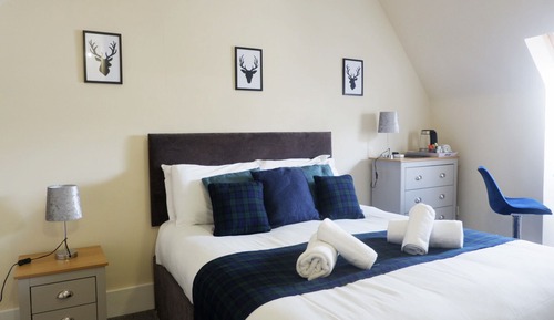 Deluxe Double Room, Ensuite, City View (3rd Floor Bedroom 1 )