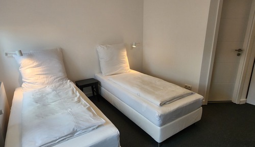 Habitación City con 1 cama doble o 2 individuales (22)