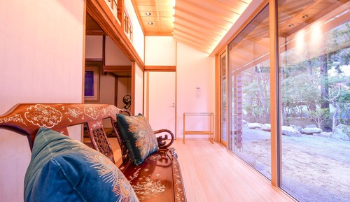 Suite, no fumadores, en esquina (Moon Light)