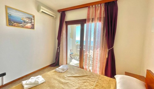 Apartamento Grand, 3 habitaciones, vistas al mar