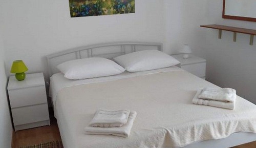 Apartamento (Duplex Two Bedroom Apartment)