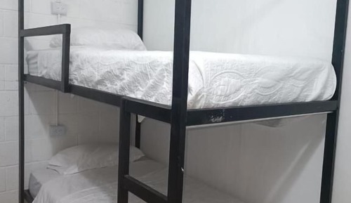 Habitación cuádruple básica