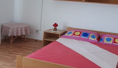Apartamento (Two Bedroom Apartment with Terrace an)