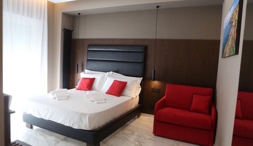 Habitación Deluxe doble, 1 cama de matrimonio con sofá cama, no fumadores, vistas a la ciudad