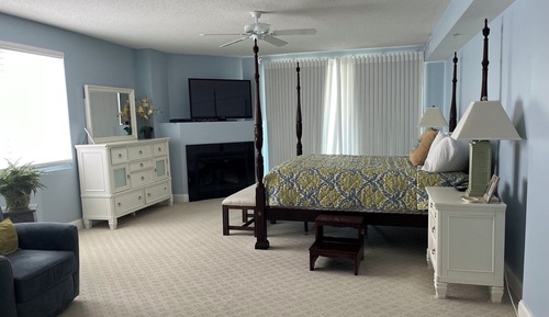 Apartamento, varias camas, vistas parciales al mar