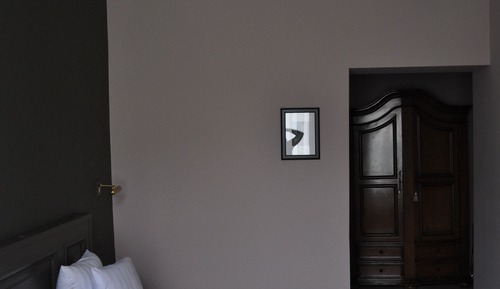 Habitación superior con 1 cama doble o 2 individuales, vistas al jardín