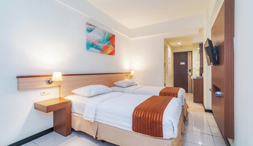 Habitación superior con 1 cama doble o 2 individuales