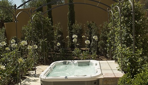 Suite, bañera de hidromasaje, vistas al jardín (Prestige)
