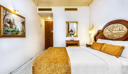 Habitación estándar, 1 cama de matrimonio grande, vistas a la ciudad