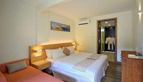 Habitación Premier doble, 1 cama de matrimonio grande, balcón, vistas al mar
