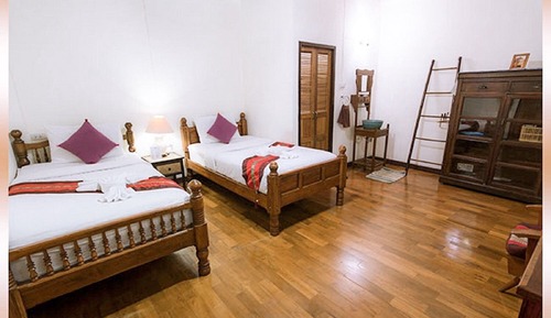 Habitación superior con 2 camas individuales