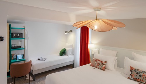 Suite familiar