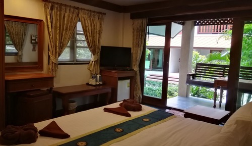 Superior Garden View Bungalow Double Bed
