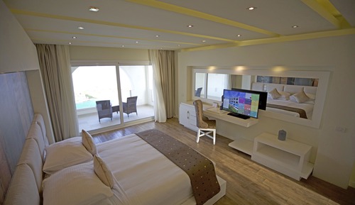 Suite Deluxe (Posh Club)