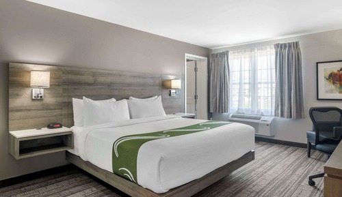 Suite familiar, varias camas, no fumadores