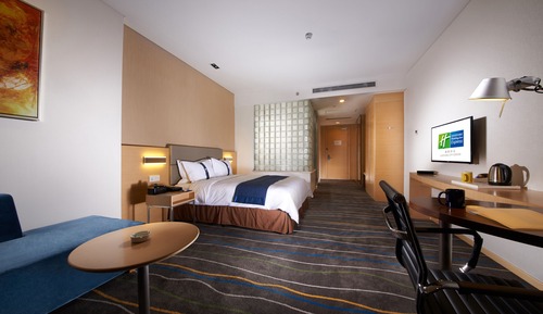 Habitación estándar, 1 cama de matrimonio grande, vistas a la ciudad