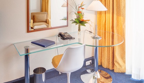 Habitación clásica con 2 camas individuales