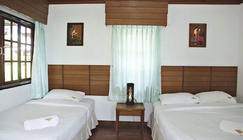 Habitación superior con 1 cama doble o 2 individuales