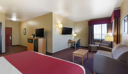 Suite, 1 cama de matrimonio grande, no fumadores, frigorífico y microondas