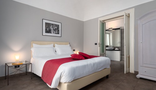 Suite, balcón