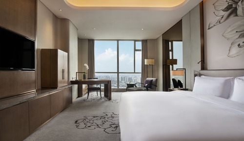 Suite, 1 cama de matrimonio grande, vistas a la ciudad (Grand Deluxe Suite)