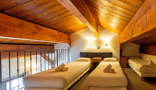 Apartamento, 3 habitaciones, entresuelo