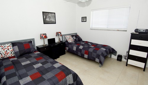 Casa, 2 habitaciones, junto al lago (Vacation Home)