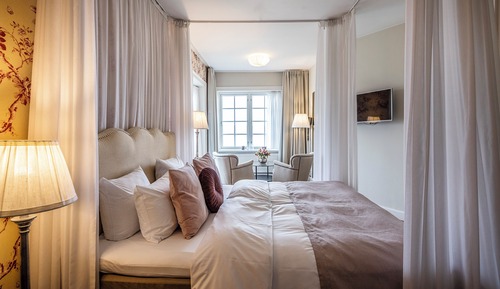 Suite romántica, balcón, vistas al mar