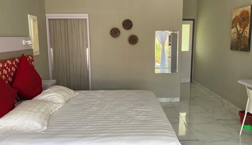 Habitación Deluxe doble, 1 cama de matrimonio grande, vistas al mar