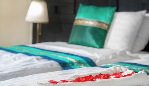 Habitación estándar con 1 cama doble o 2 individuales
