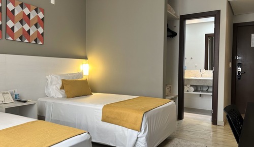 Habitación superior con 2 camas individuales