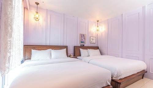 Suite Room