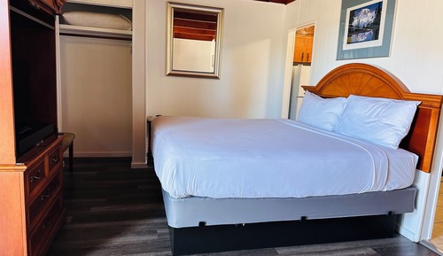 Suite estándar, 1 cama de matrimonio grande, cocina básica
