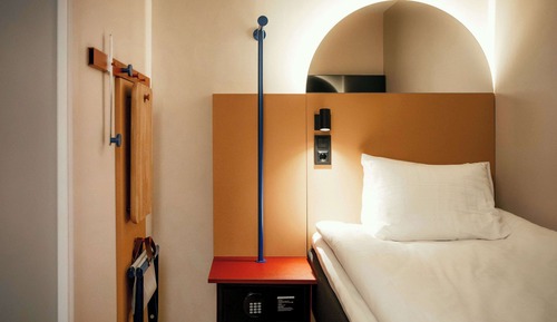 Habitación individual, sin ventanas