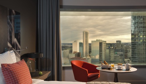 The Level Premium Panoramic View with Lounge Access